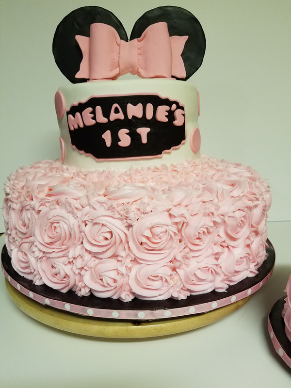Two Tier Minnie Mouse Cake