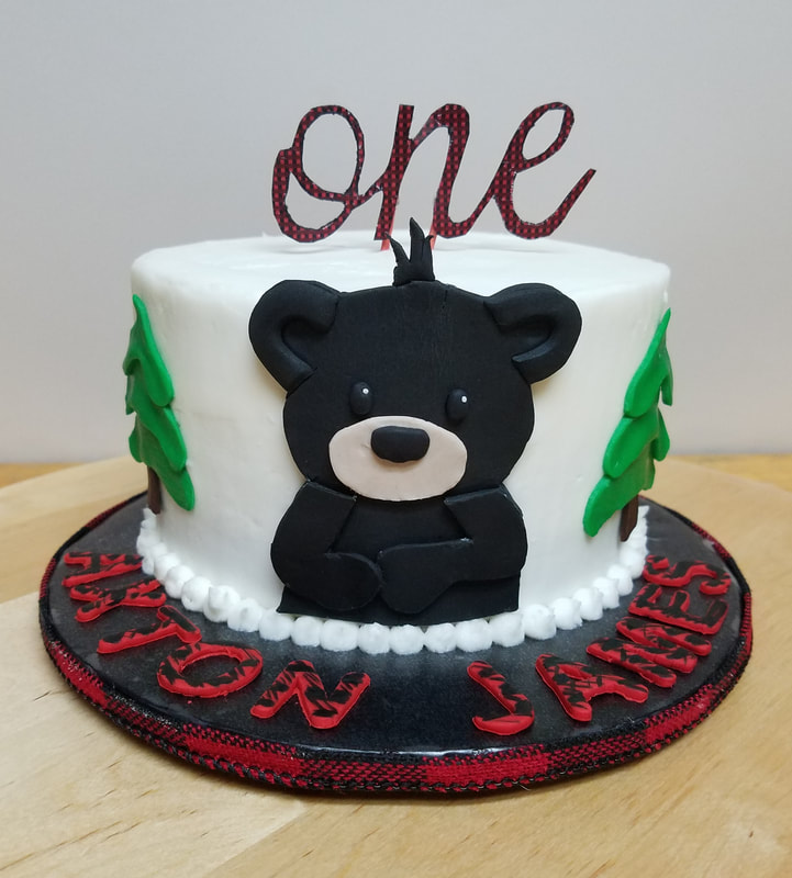 Woodland Bear Smash Cake