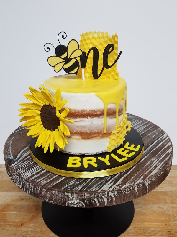 Honey Bee Baby Cake